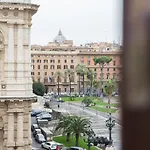 Venustas 3*
