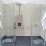 Venustas 3*