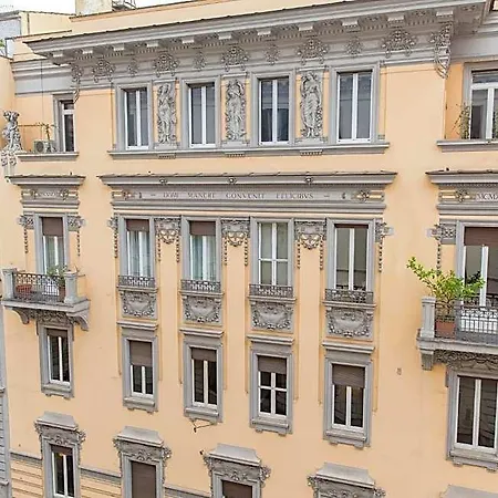 Venustas 3* Roma