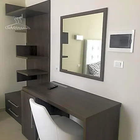 Venustas Hotel 3*
