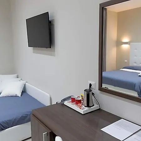 Venustas 3* Roma