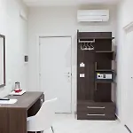 Venustas מלון 3*